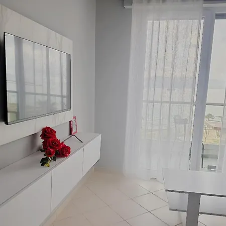 Geri Apartment Lungomare Vlore Exterior photo
