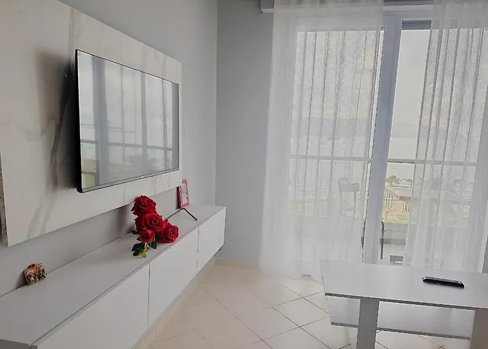 Geri Apartment Lungomare